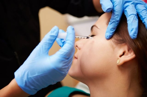 Hyaluronic Acid Gel Calcium Hydroxylapatite Filler Injection For Chin Augmentation And Jawline Definition